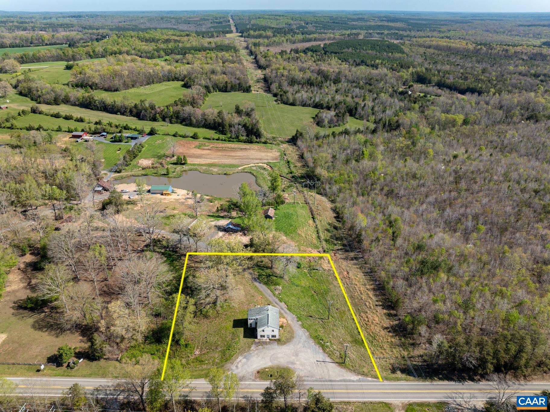 2624 ANDERSON HWY, DILLWYN, Virginia 23936, ,Residential,2624 ANDERSON HWY,663545 MLS # 663545