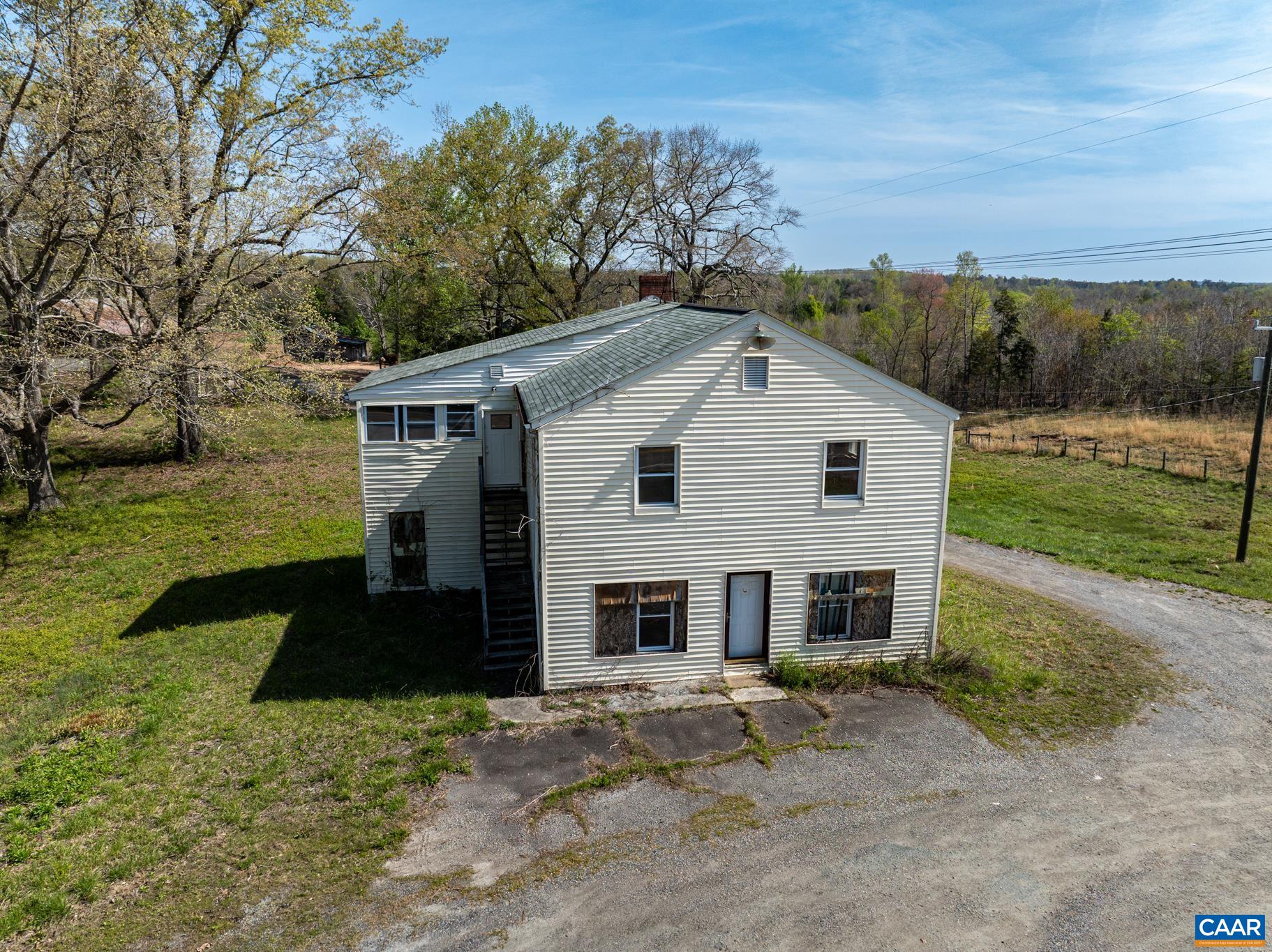 2624 ANDERSON HWY, DILLWYN, Virginia 23936, ,Residential,2624 ANDERSON HWY,663545 MLS # 663545