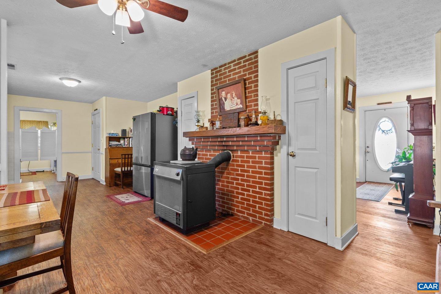 725 TRANSCO RD, SCOTTSVILLE, Virginia 24590, 5 Bedrooms Bedrooms, ,Farm,For sale,725 TRANSCO RD,665320 MLS # 665320