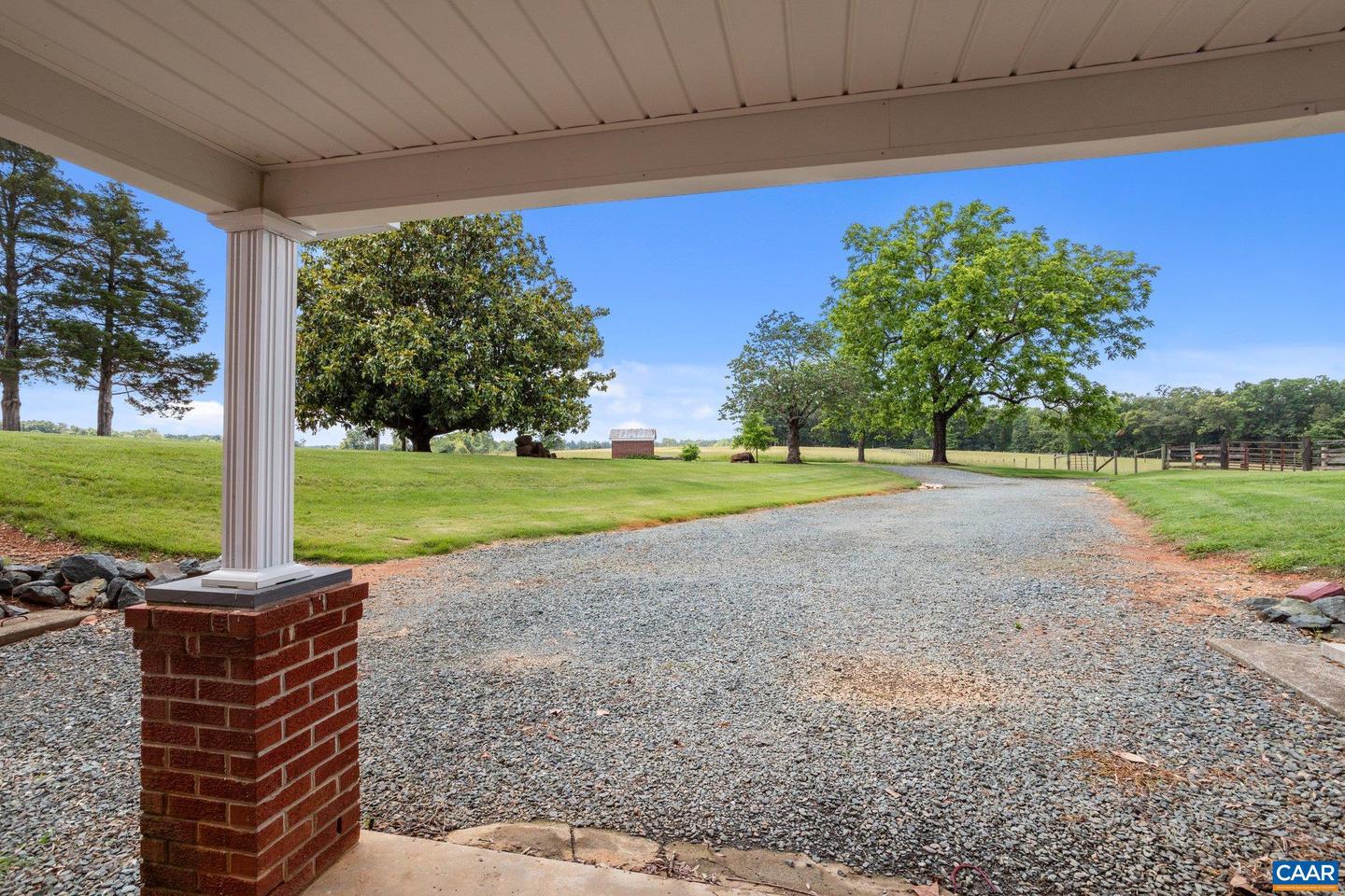 725 TRANSCO RD, SCOTTSVILLE, Virginia 24590, 5 Bedrooms Bedrooms, ,Farm,For sale,725 TRANSCO RD,665320 MLS # 665320