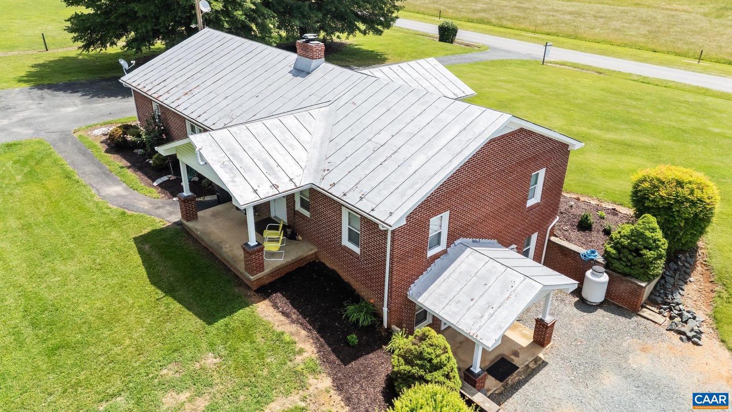 725 TRANSCO RD, SCOTTSVILLE, Virginia 24590, 5 Bedrooms Bedrooms, ,Farm,For sale,725 TRANSCO RD,665320 MLS # 665320