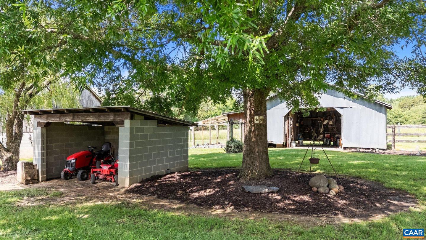 725 TRANSCO RD, SCOTTSVILLE, Virginia 24590, 5 Bedrooms Bedrooms, ,Farm,For sale,725 TRANSCO RD,665320 MLS # 665320