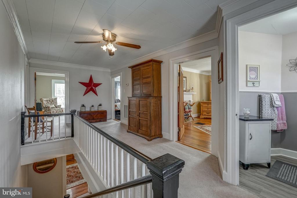 202 CUTLER AVE, LOUISA, Virginia 23093, 7 Bedrooms Bedrooms, ,4 BathroomsBathrooms,Residential,202 CUTLER AVE,VALA2007420 MLS # VALA2007420