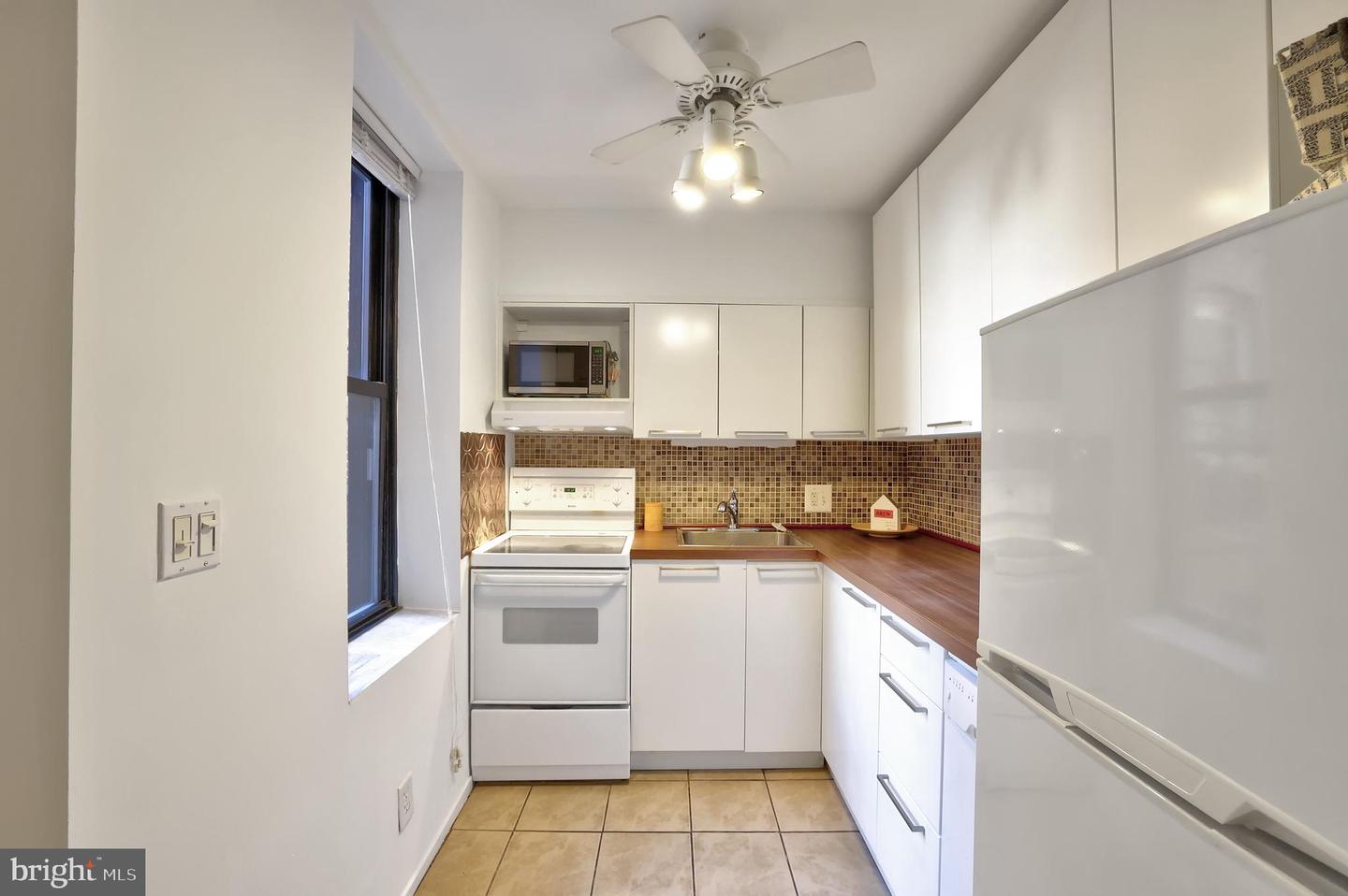 1844 COLUMBIA RD NW #302, WASHINGTON, District Of Columbia 20009, ,1 BathroomBathrooms,Residential,For sale,1844 COLUMBIA RD NW #302,DCDC2172146 MLS # DCDC2172146