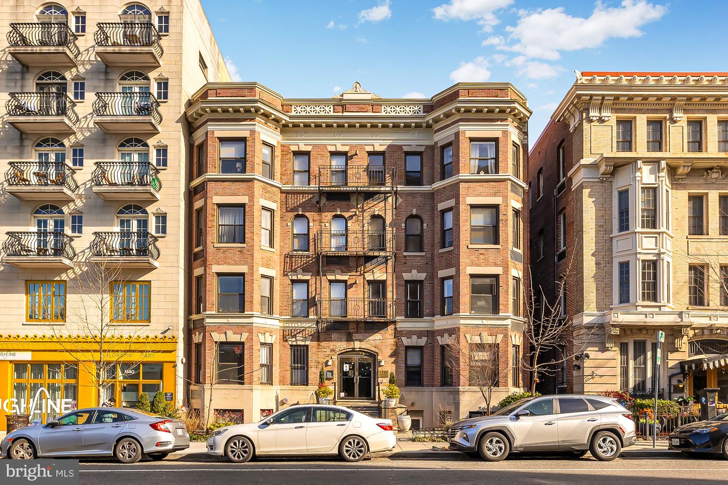 1844 COLUMBIA RD NW #302, WASHINGTON, District Of Columbia 20009, ,1 BathroomBathrooms,Residential,For sale,1844 COLUMBIA RD NW #302,DCDC2172146 MLS # DCDC2172146