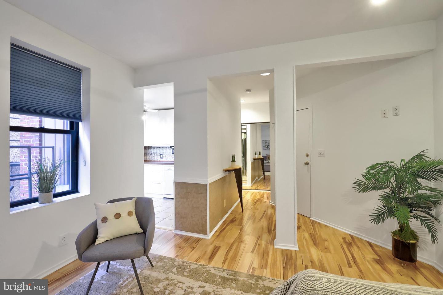 1844 COLUMBIA RD NW #302, WASHINGTON, District Of Columbia 20009, ,1 BathroomBathrooms,Residential,For sale,1844 COLUMBIA RD NW #302,DCDC2172146 MLS # DCDC2172146
