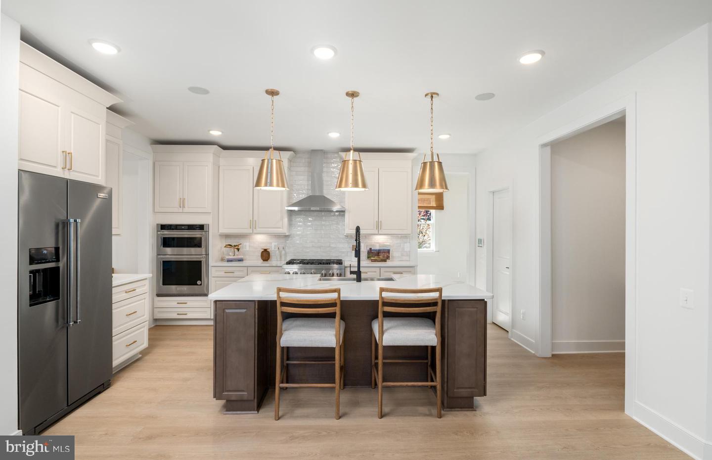 43049 FRIDAYS RUN LN, LEESBURG, Virginia 20176, 5 Bedrooms Bedrooms, ,5 BathroomsBathrooms,Residential,For sale,43049 FRIDAYS RUN LN,VALO2087010 MLS # VALO2087010