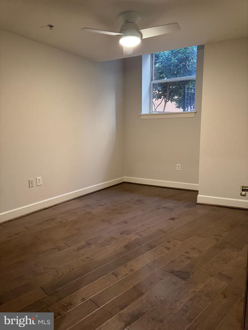 413 STUART CIR #PLA, RICHMOND, Virginia 23220, 2 Bedrooms Bedrooms, 4 Rooms Rooms,2 BathroomsBathrooms,Residential,For sale,413 STUART CIR #PLA,VARC2000612 MLS # VARC2000612