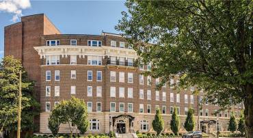 413 STUART CIR #PLA, RICHMOND, Virginia 23220, 2 Bedrooms Bedrooms, 4 Rooms Rooms,2 BathroomsBathrooms,Residential,For sale,413 STUART CIR #PLA,VARC2000612 MLS # VARC2000612