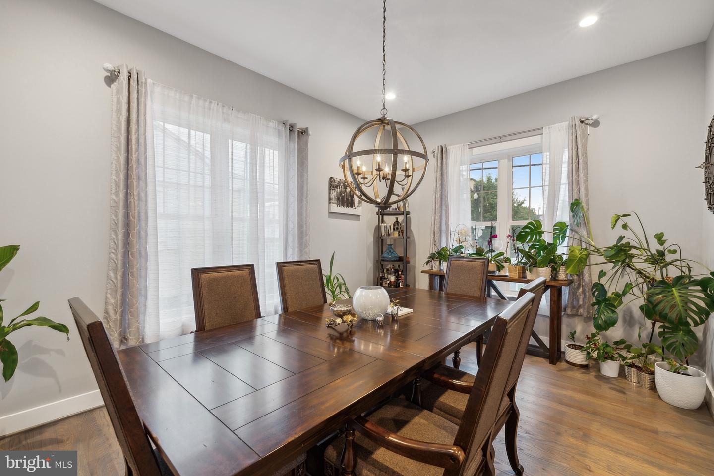 1221 S ROLFE ST, ARLINGTON, Virginia 22204, 5 Bedrooms Bedrooms, ,5 BathroomsBathrooms,Residential,For sale,1221 S ROLFE ST,VAAR2055042 MLS # VAAR2055042