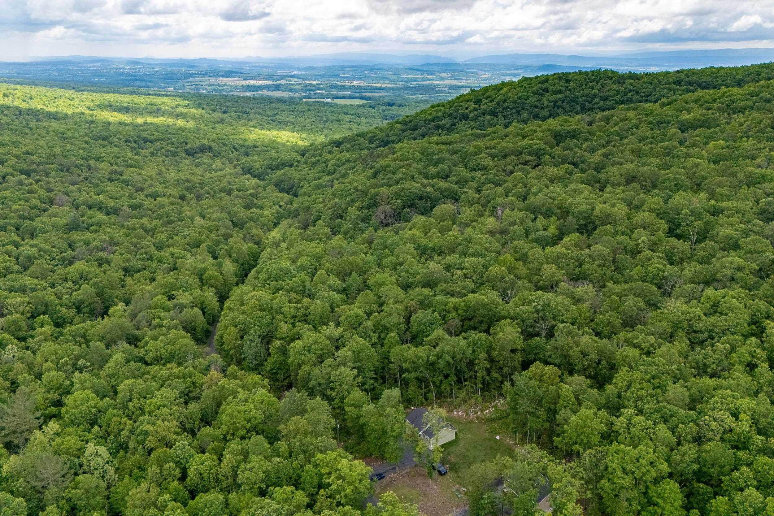4001 MORELAND GAP RD, NEW MARKET, Virginia 22844, 3 Bedrooms Bedrooms, ,2 BathroomsBathrooms,Residential,4001 MORELAND GAP RD,664652 MLS # 664652