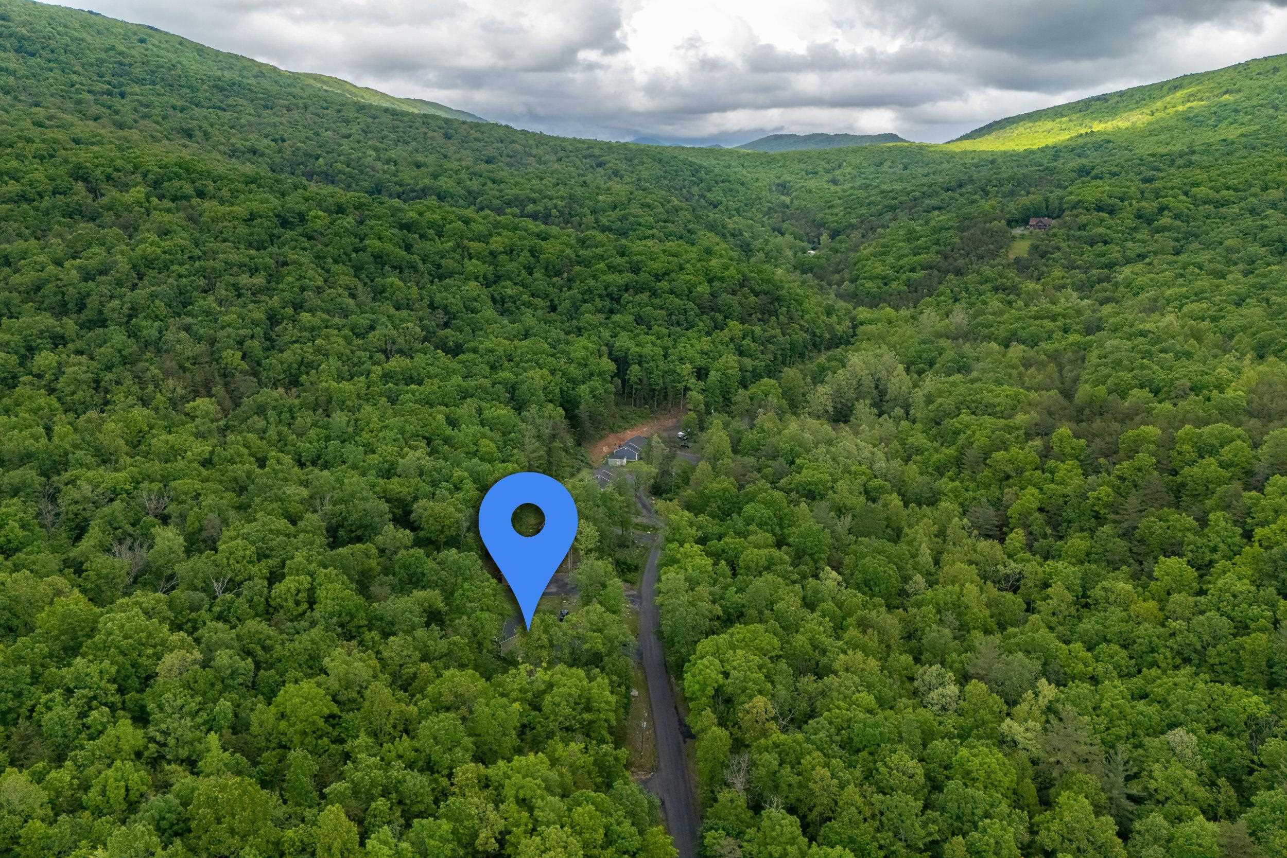 4001 MORELAND GAP RD, NEW MARKET, Virginia 22844, 3 Bedrooms Bedrooms, ,2 BathroomsBathrooms,Residential,4001 MORELAND GAP RD,664652 MLS # 664652