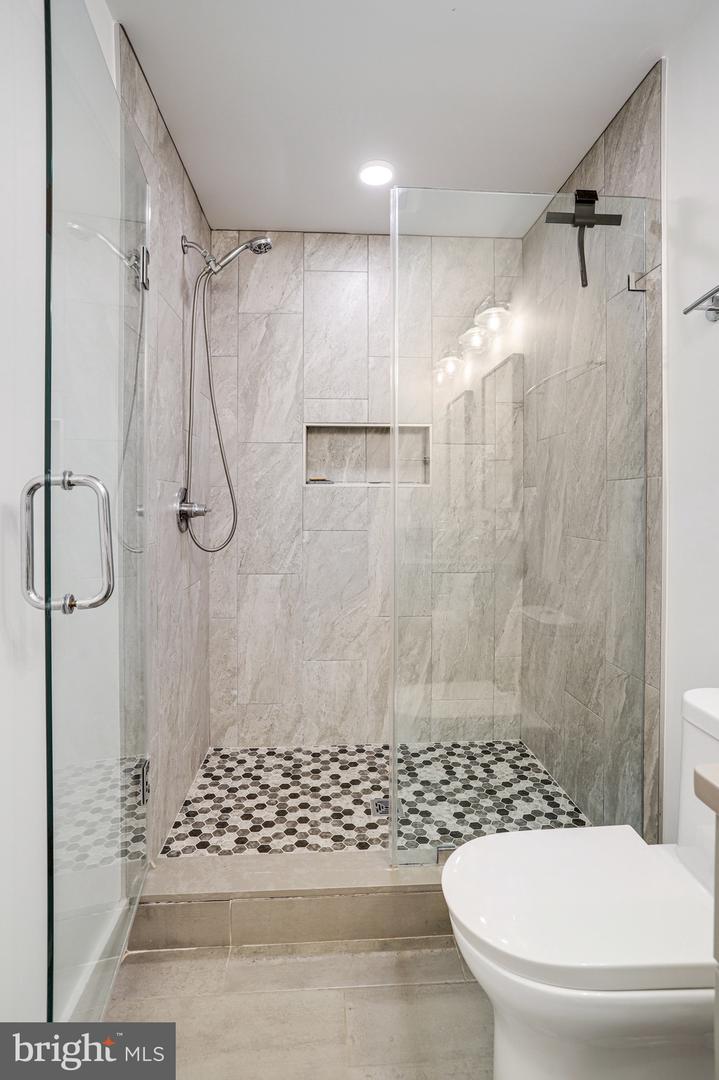 2409 37TH ST NW #2, WASHINGTON, District Of Columbia 20007, 2 Bedrooms Bedrooms, ,2 BathroomsBathrooms,Residential,For sale,2409 37TH ST NW #2,DCDC2195688 MLS # DCDC2195688