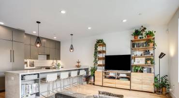 2409 37TH ST NW #2, WASHINGTON, District Of Columbia 20007, 2 Bedrooms Bedrooms, ,2 BathroomsBathrooms,Residential,For sale,2409 37TH ST NW #2,DCDC2195688 MLS # DCDC2195688