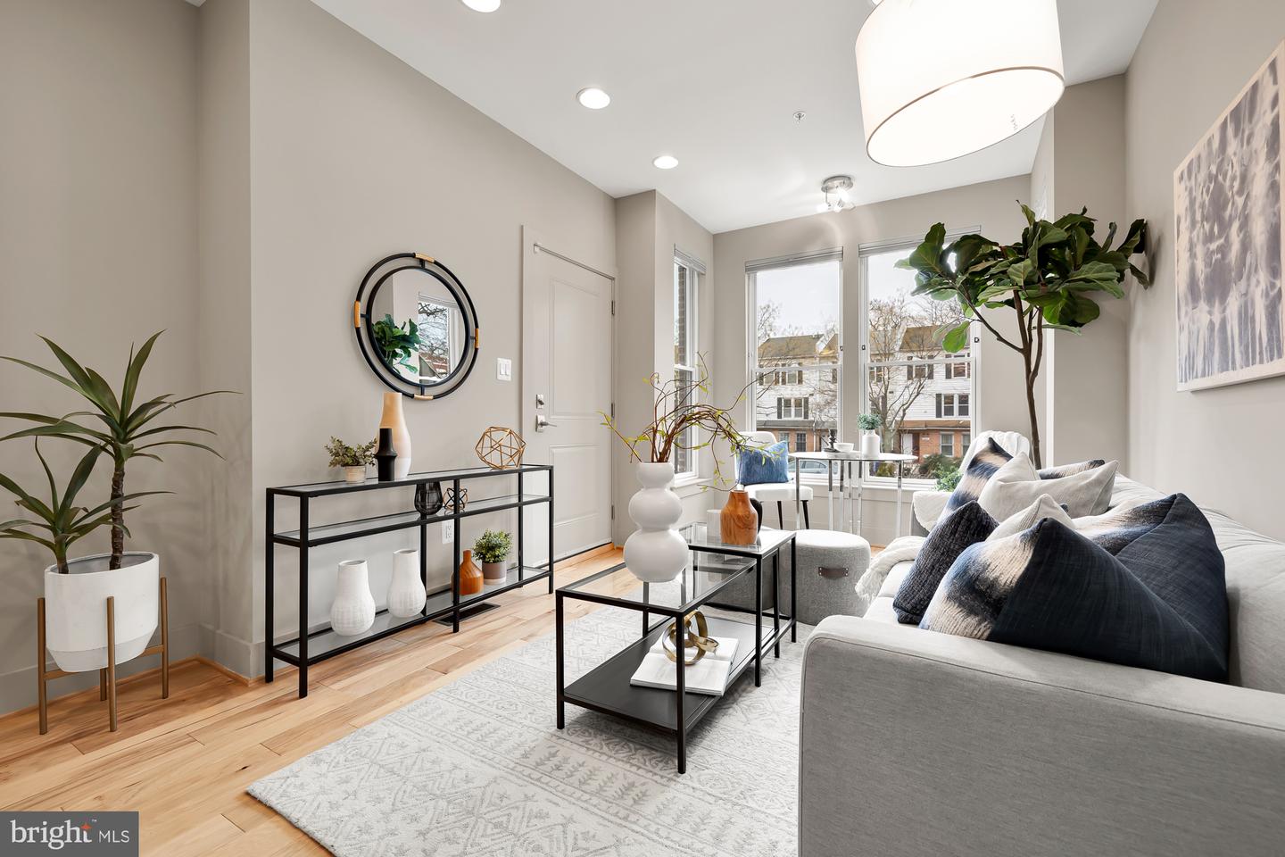 2625 SHERMAN AVE NW #A, WASHINGTON, District Of Columbia 20001, 3 Bedrooms Bedrooms, ,3 BathroomsBathrooms,Residential,For sale,2625 SHERMAN AVE NW #A,DCDC2195878 MLS # DCDC2195878