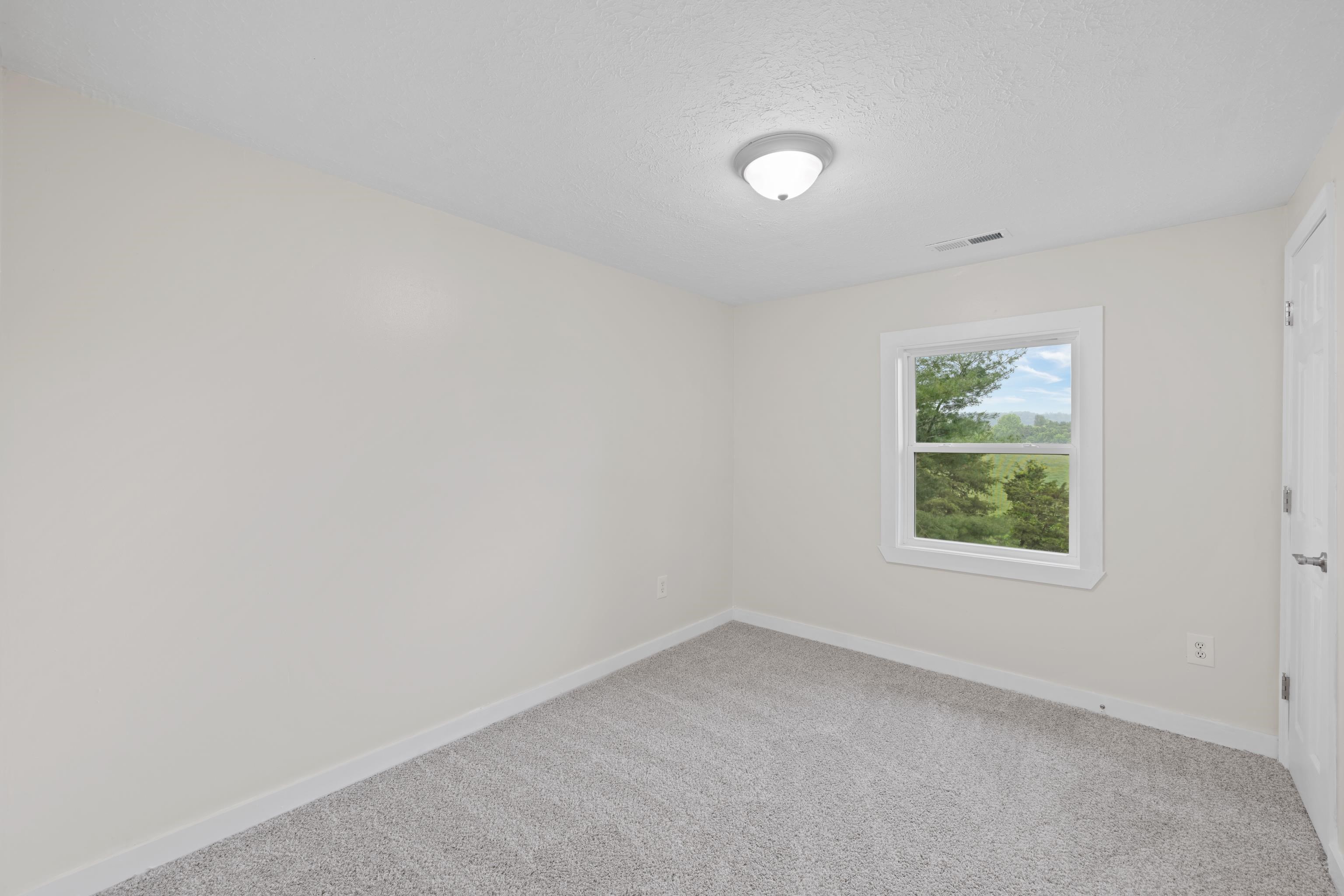 443 VALLEY PIKE RD, LEXINGTON, Virginia 24450, 3 Bedrooms Bedrooms, ,2 BathroomsBathrooms,Residential,443 VALLEY PIKE RD,665303 MLS # 665303