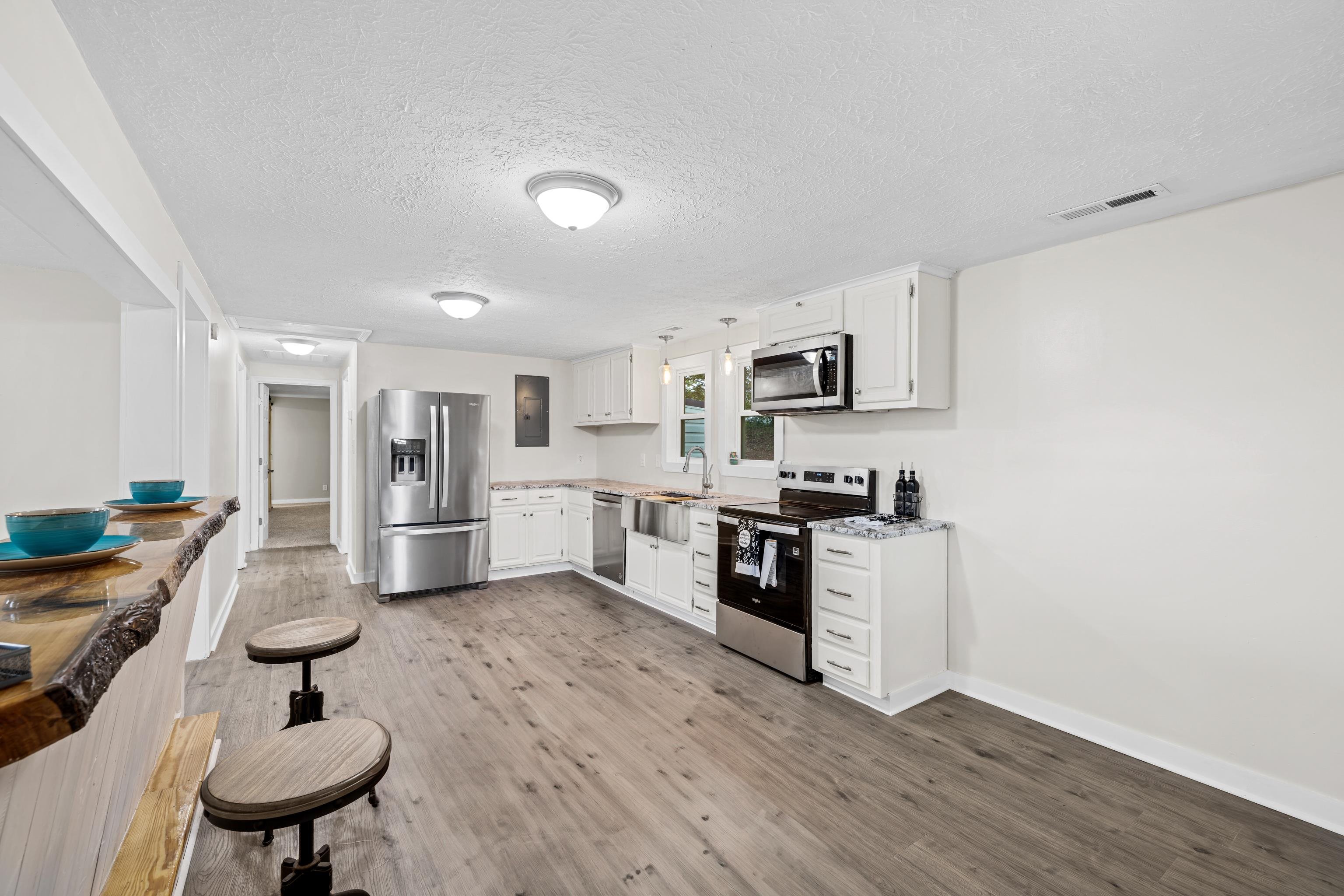 443 VALLEY PIKE RD, LEXINGTON, Virginia 24450, 3 Bedrooms Bedrooms, ,2 BathroomsBathrooms,Residential,443 VALLEY PIKE RD,665303 MLS # 665303