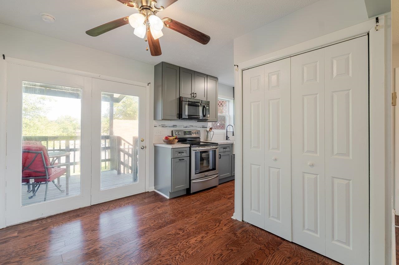 136 ATLANTIC AVE, BROADWAY, Virginia 22815, 2 Bedrooms Bedrooms, ,1 BathroomBathrooms,Residential,136 ATLANTIC AVE,665322 MLS # 665322