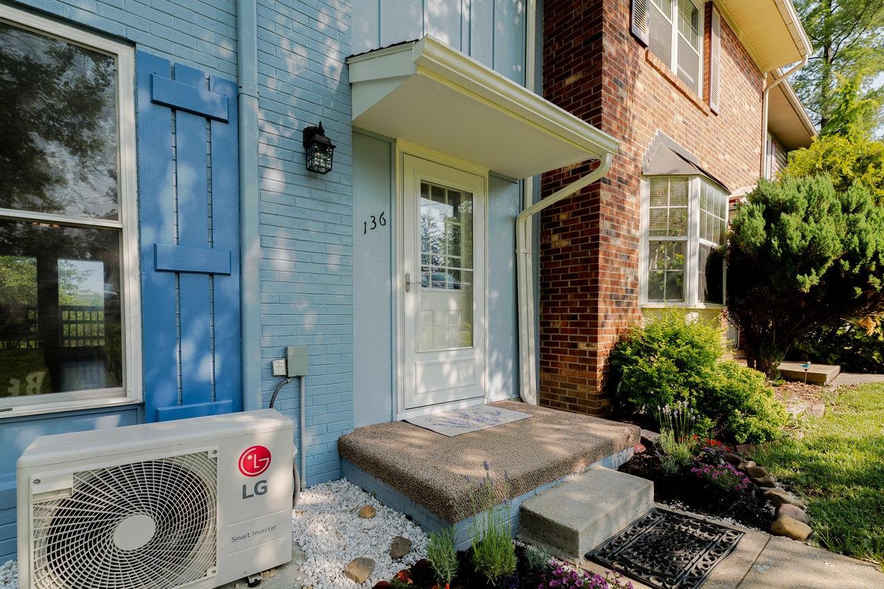 136 ATLANTIC AVE, BROADWAY, Virginia 22815, 2 Bedrooms Bedrooms, ,1 BathroomBathrooms,Residential,136 ATLANTIC AVE,665322 MLS # 665322