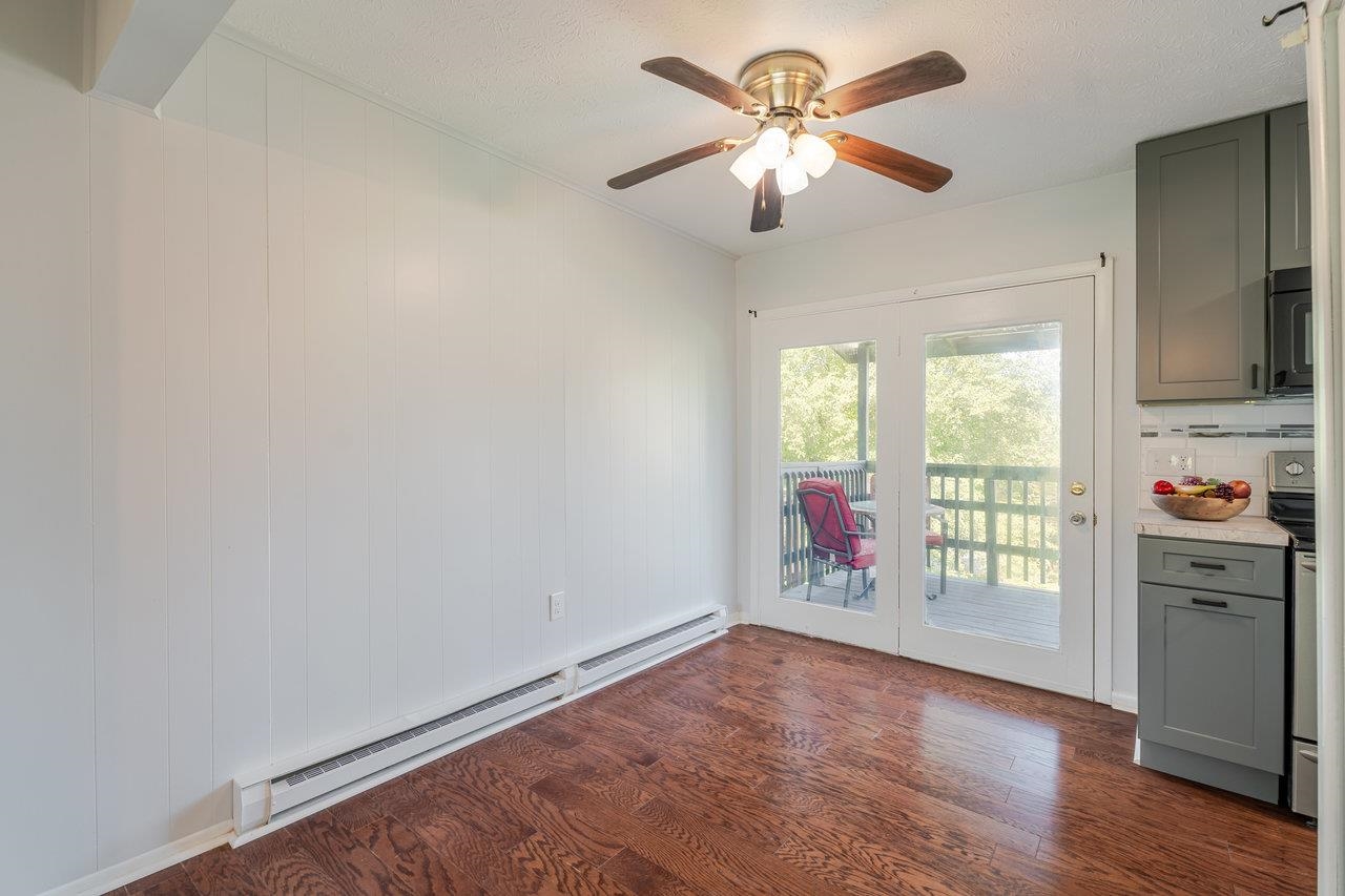 136 ATLANTIC AVE, BROADWAY, Virginia 22815, 2 Bedrooms Bedrooms, ,1 BathroomBathrooms,Residential,136 ATLANTIC AVE,665322 MLS # 665322