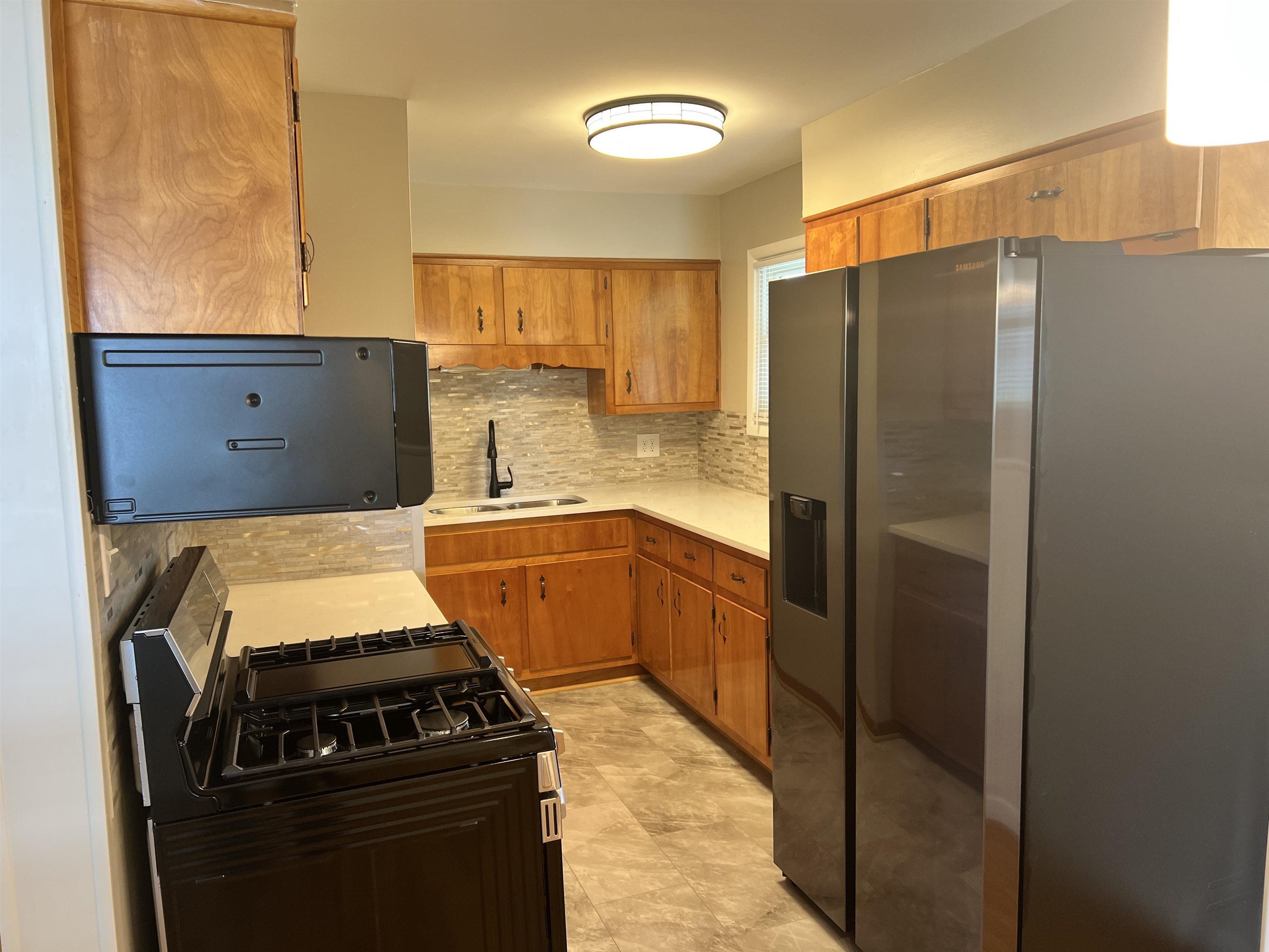 2516 S SHARLAINE DR, STAUNTON, Virginia 24401, 3 Bedrooms Bedrooms, ,2 BathroomsBathrooms,Residential,2516 S Sharlaine,2516 S SHARLAINE DR,665323 MLS # 665323