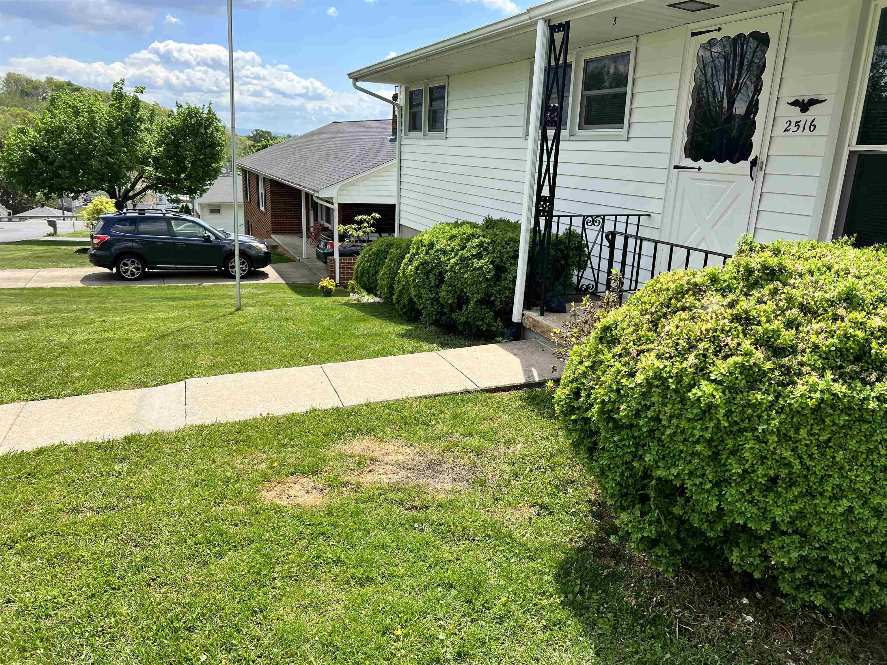 2516 S SHARLAINE DR, STAUNTON, Virginia 24401, 3 Bedrooms Bedrooms, ,2 BathroomsBathrooms,Residential,2516 S Sharlaine,2516 S SHARLAINE DR,665323 MLS # 665323