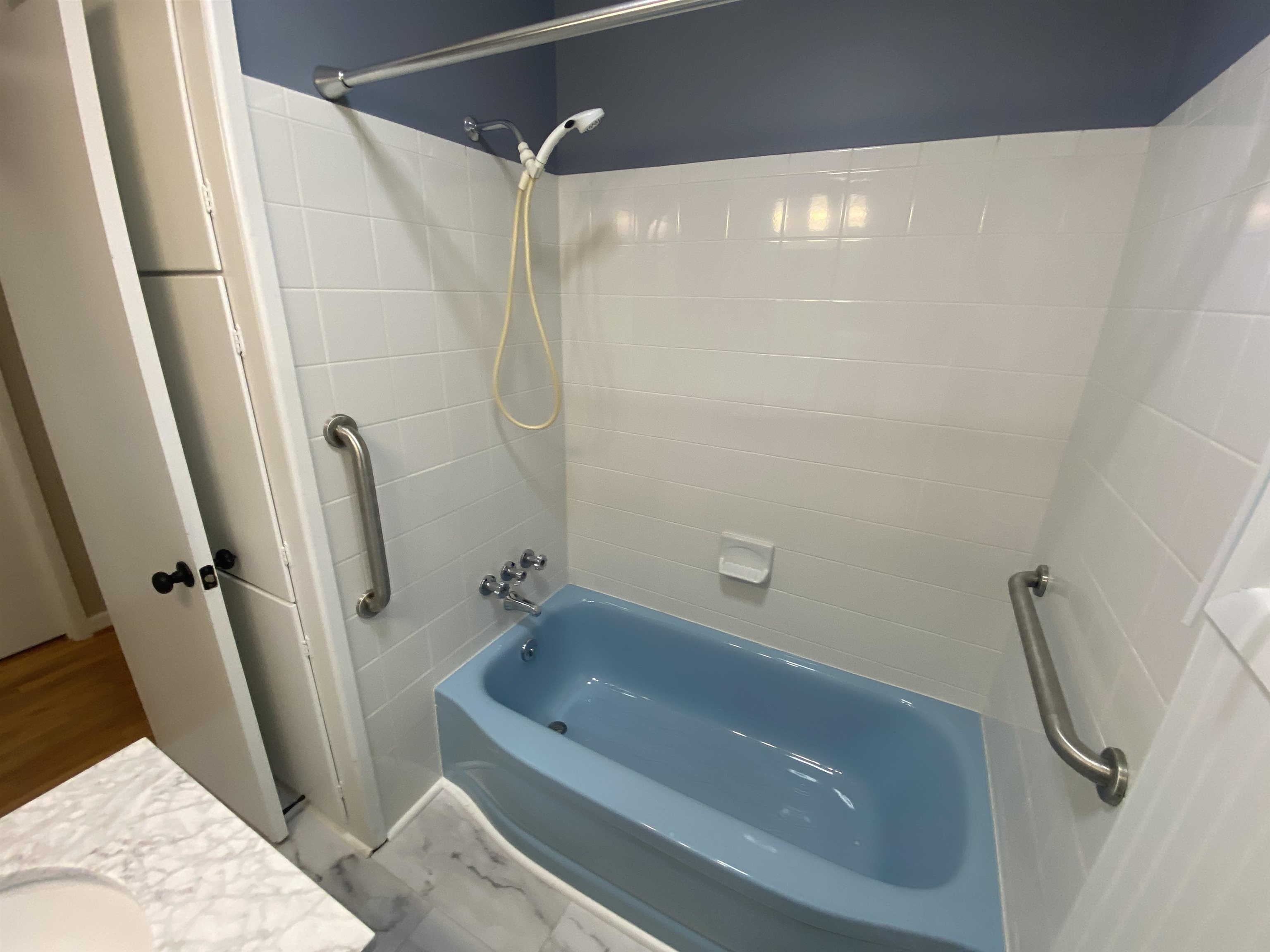 2516 S SHARLAINE DR, STAUNTON, Virginia 24401, 3 Bedrooms Bedrooms, ,2 BathroomsBathrooms,Residential,2516 S Sharlaine,2516 S SHARLAINE DR,665323 MLS # 665323