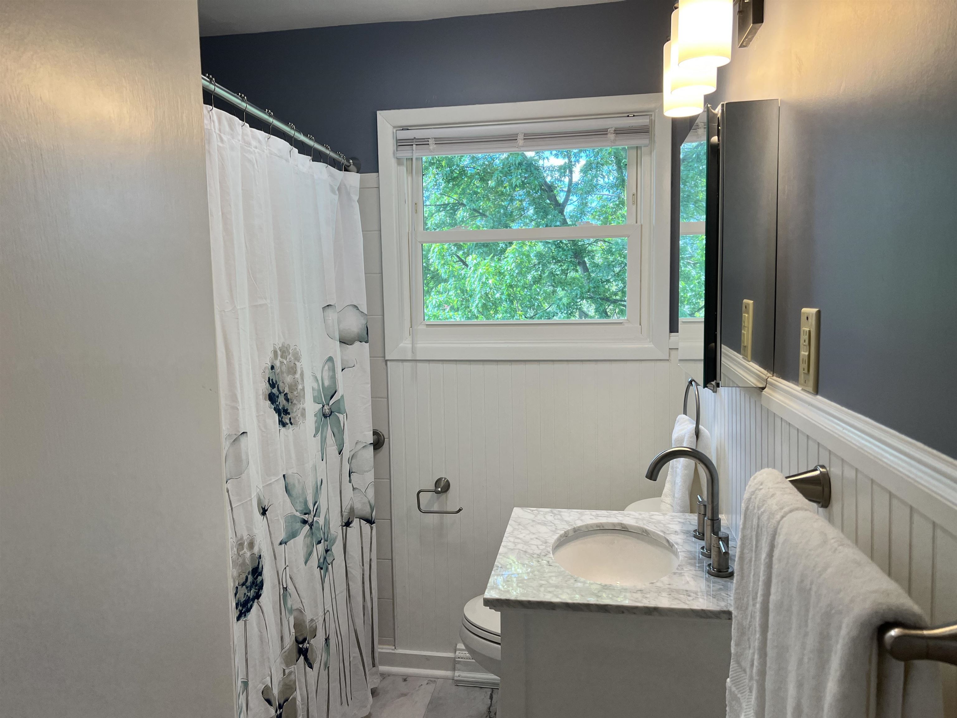 2516 S SHARLAINE DR, STAUNTON, Virginia 24401, 3 Bedrooms Bedrooms, ,2 BathroomsBathrooms,Residential,2516 S Sharlaine,2516 S SHARLAINE DR,665323 MLS # 665323