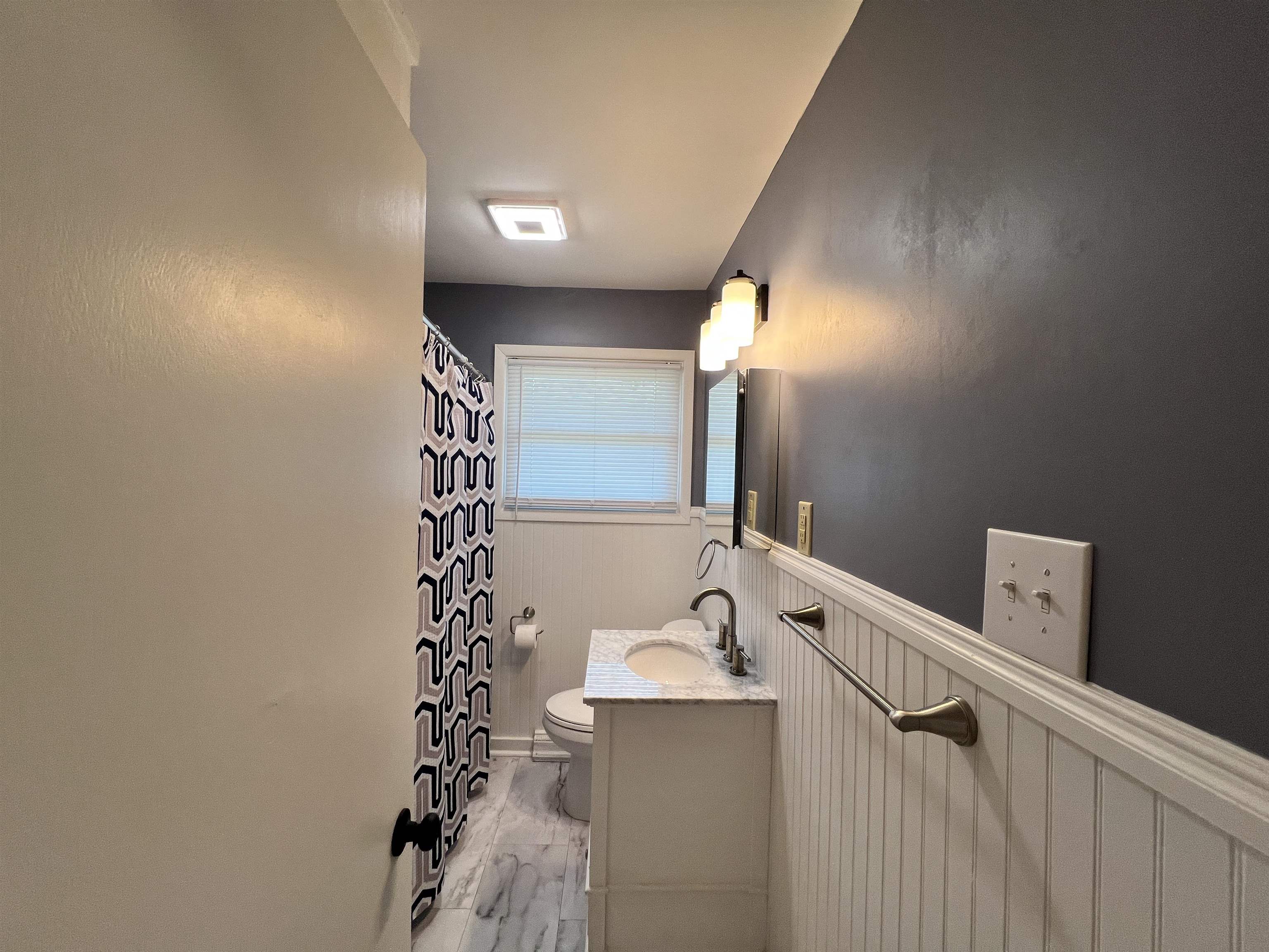 2516 S SHARLAINE DR, STAUNTON, Virginia 24401, 3 Bedrooms Bedrooms, ,2 BathroomsBathrooms,Residential,2516 S Sharlaine,2516 S SHARLAINE DR,665323 MLS # 665323
