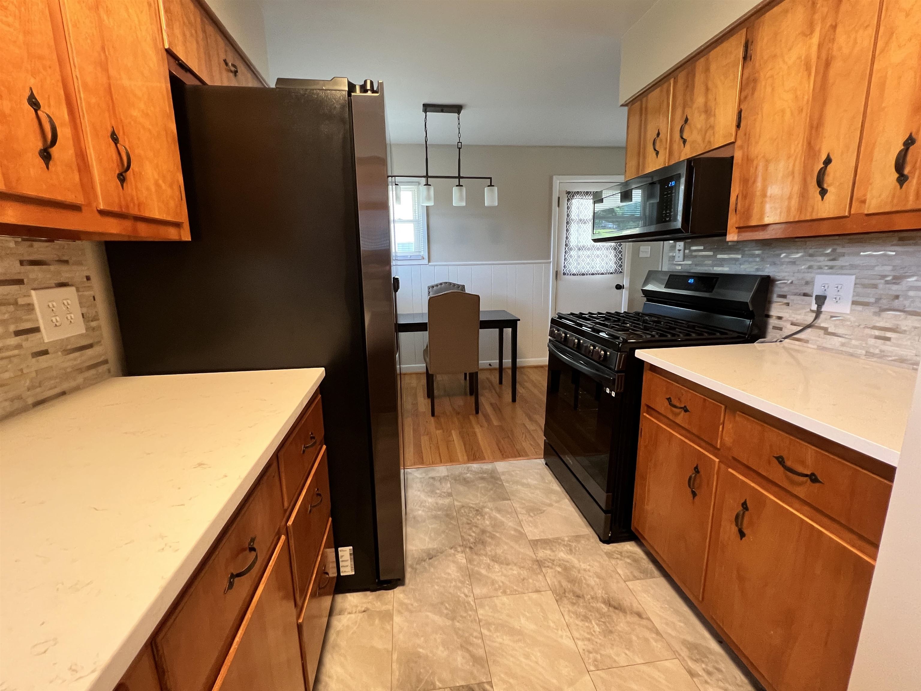 2516 S SHARLAINE DR, STAUNTON, Virginia 24401, 3 Bedrooms Bedrooms, ,2 BathroomsBathrooms,Residential,2516 S Sharlaine,2516 S SHARLAINE DR,665323 MLS # 665323