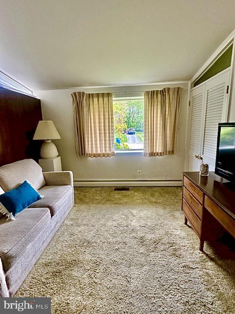 4024 HONEY LN, ANNANDALE, Virginia 22003, 4 Bedrooms Bedrooms, ,3 BathroomsBathrooms,Residential,For sale,4024 HONEY LN,VAFX2237504 MLS # VAFX2237504