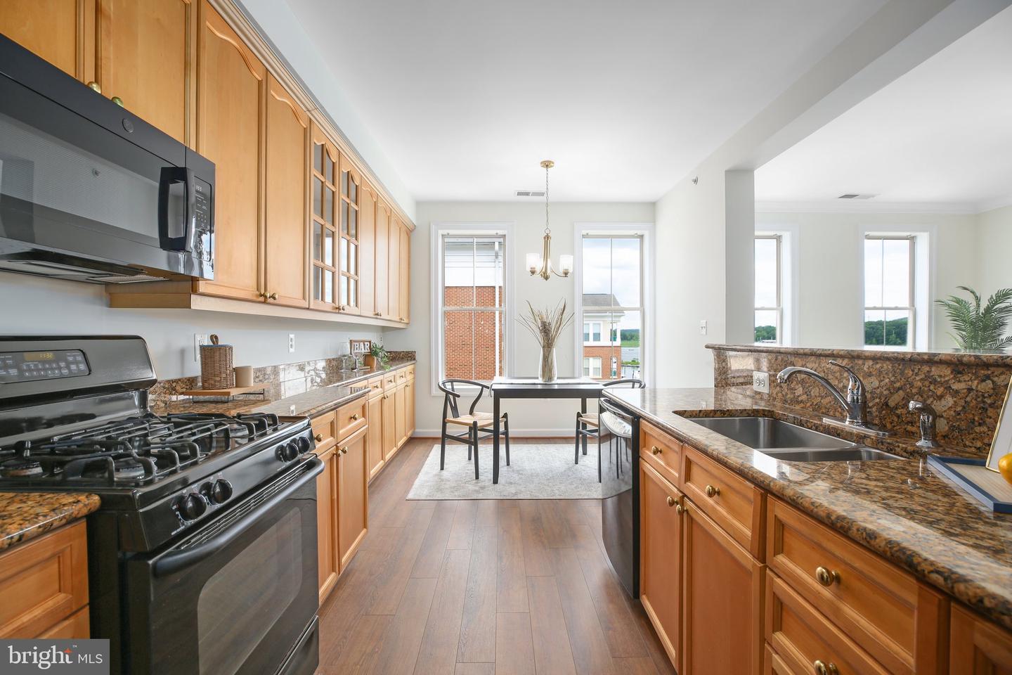 500 BELMONT BAY DR #415, WOODBRIDGE, Virginia 22191, 2 Bedrooms Bedrooms, ,2 BathroomsBathrooms,Residential,For sale,500 BELMONT BAY DR #415,VAPW2094050 MLS # VAPW2094050