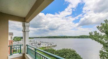 500 BELMONT BAY DR #415, WOODBRIDGE, Virginia 22191, 2 Bedrooms Bedrooms, ,2 BathroomsBathrooms,Residential,For sale,500 BELMONT BAY DR #415,VAPW2094050 MLS # VAPW2094050