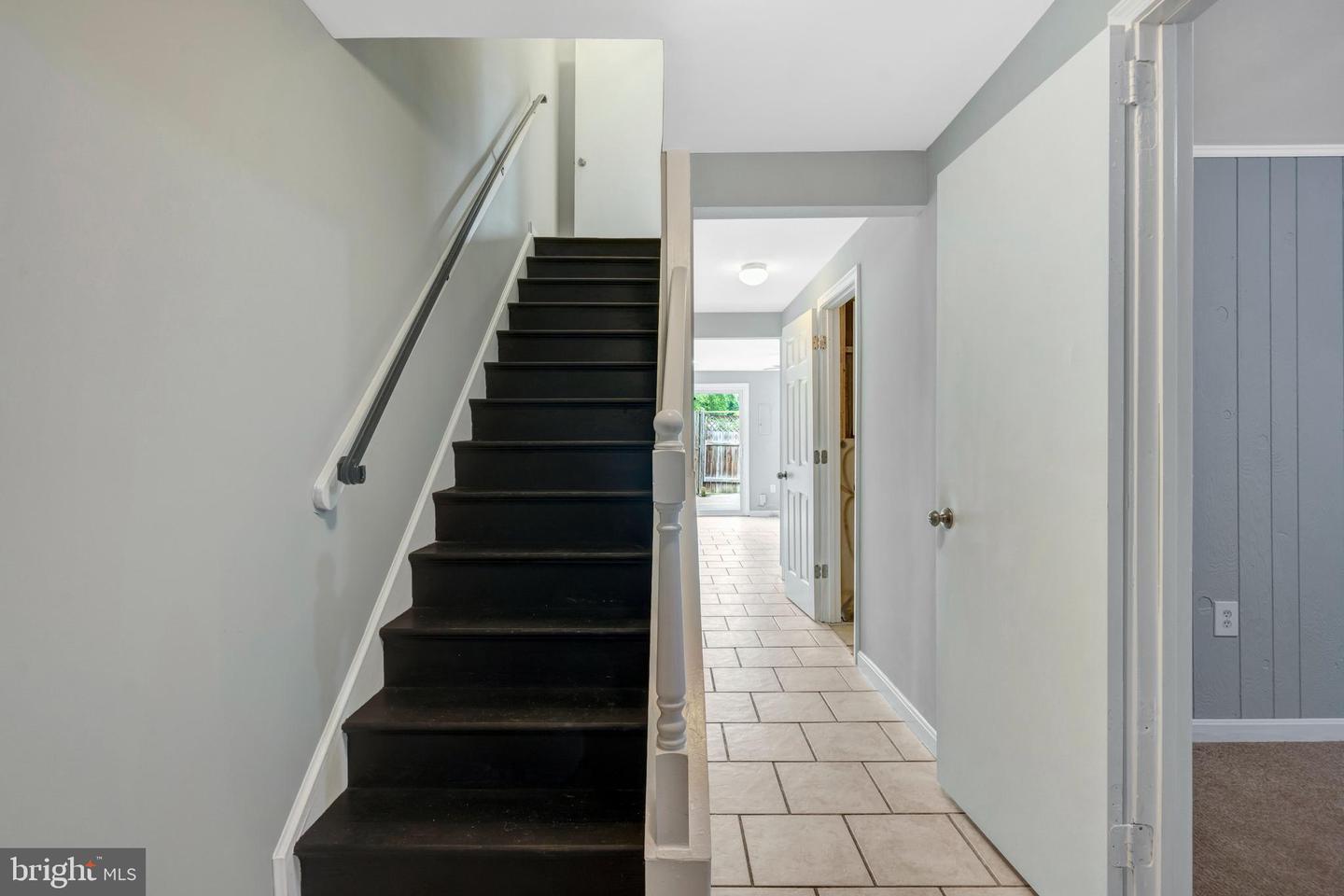 2836 BEECHTREE LN, WOODBRIDGE, Virginia 22191, 2 Bedrooms Bedrooms, ,2 BathroomsBathrooms,Residential,For sale,2836 BEECHTREE LN,VAPW2094422 MLS # VAPW2094422