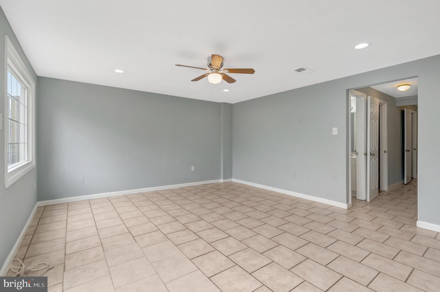 2836 BEECHTREE LN, WOODBRIDGE, Virginia 22191, 2 Bedrooms Bedrooms, ,2 BathroomsBathrooms,Residential,For sale,2836 BEECHTREE LN,VAPW2094422 MLS # VAPW2094422