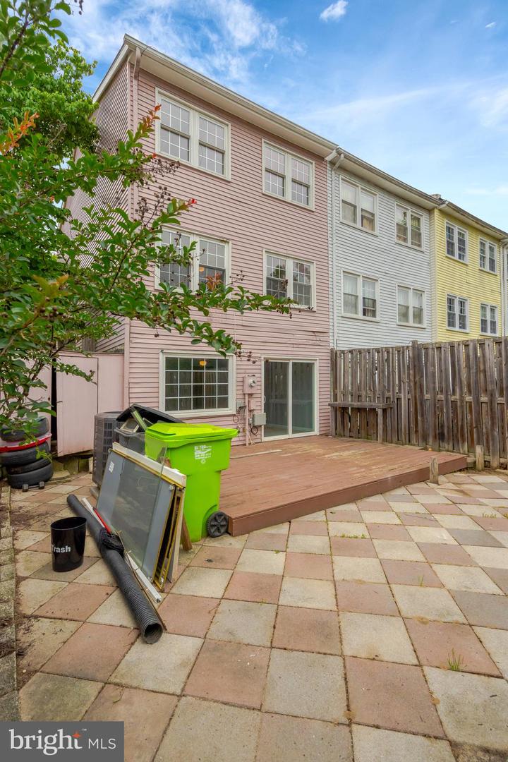 2836 BEECHTREE LN, WOODBRIDGE, Virginia 22191, 2 Bedrooms Bedrooms, ,2 BathroomsBathrooms,Residential,For sale,2836 BEECHTREE LN,VAPW2094422 MLS # VAPW2094422