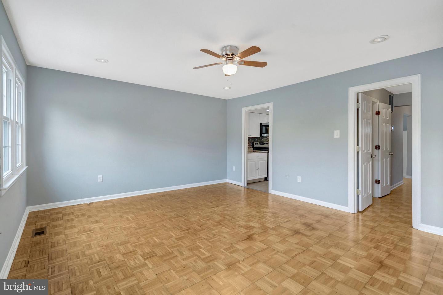 2836 BEECHTREE LN, WOODBRIDGE, Virginia 22191, 2 Bedrooms Bedrooms, ,2 BathroomsBathrooms,Residential,For sale,2836 BEECHTREE LN,VAPW2094422 MLS # VAPW2094422