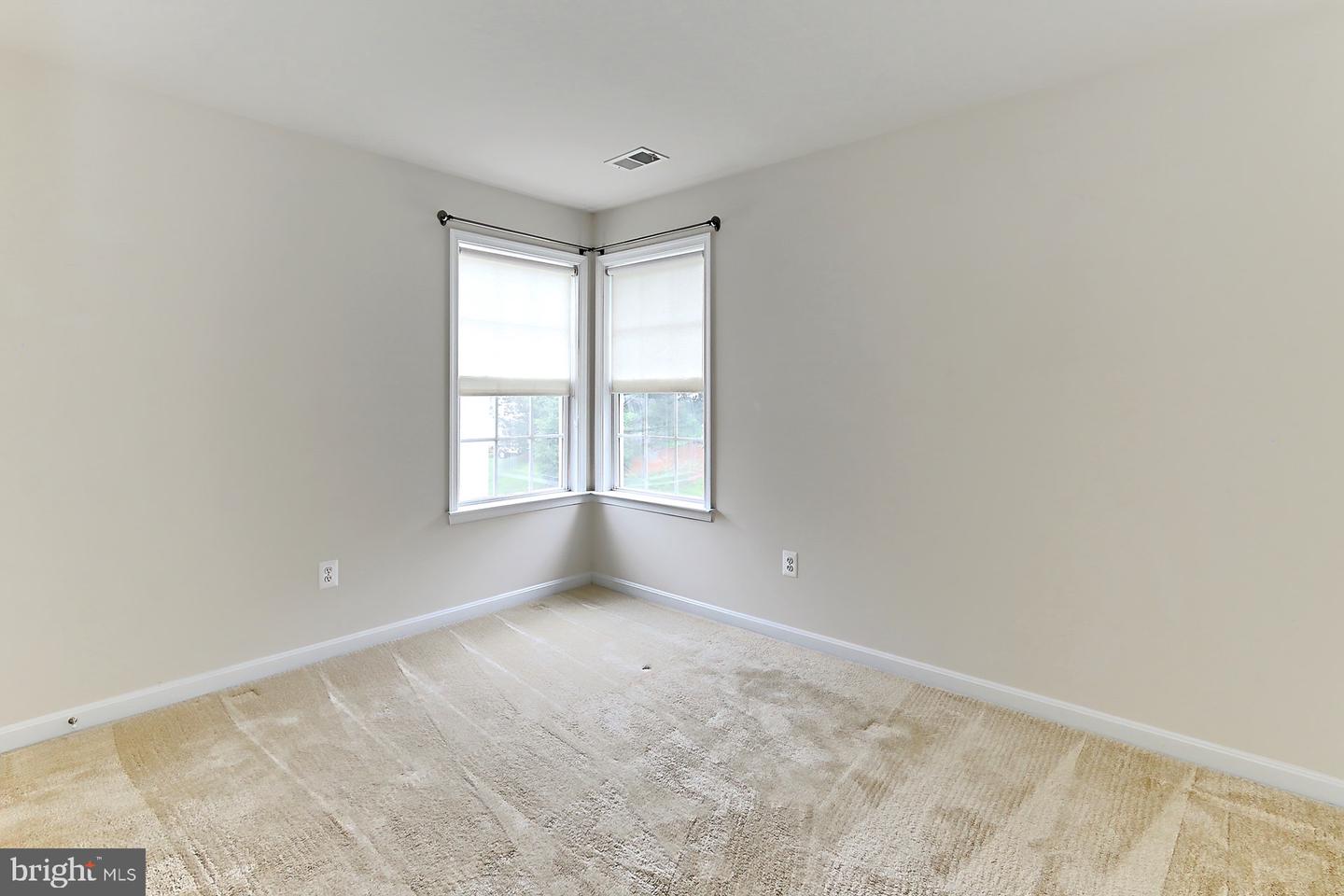 4365 GEORGE FRYE CIR, WOODBRIDGE, Virginia 22193, 4 Bedrooms Bedrooms, ,4 BathroomsBathrooms,Residential,For sale,4365 GEORGE FRYE CIR,VAPW2094588 MLS # VAPW2094588
