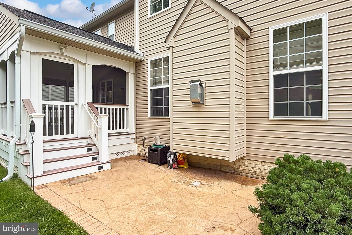 4365 GEORGE FRYE CIR, WOODBRIDGE, Virginia 22193, 4 Bedrooms Bedrooms, ,4 BathroomsBathrooms,Residential,For sale,4365 GEORGE FRYE CIR,VAPW2094588 MLS # VAPW2094588