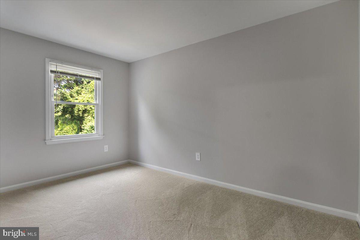 4504 SAWGRASS CT, ALEXANDRIA, Virginia 22312, 3 Bedrooms Bedrooms, ,2 BathroomsBathrooms,Residential,For sale,4504 SAWGRASS CT,VAFX2240826 MLS # VAFX2240826