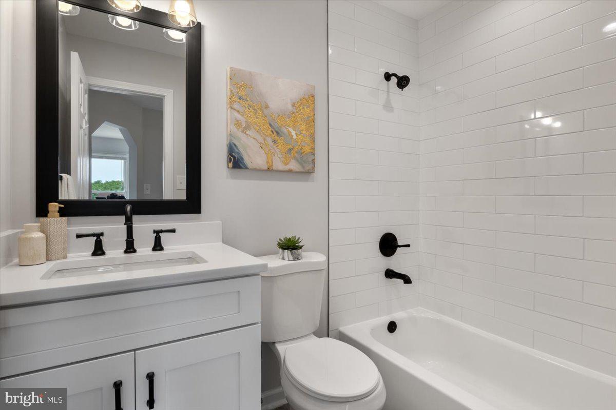4504 SAWGRASS CT, ALEXANDRIA, Virginia 22312, 3 Bedrooms Bedrooms, ,2 BathroomsBathrooms,Residential,For sale,4504 SAWGRASS CT,VAFX2240826 MLS # VAFX2240826