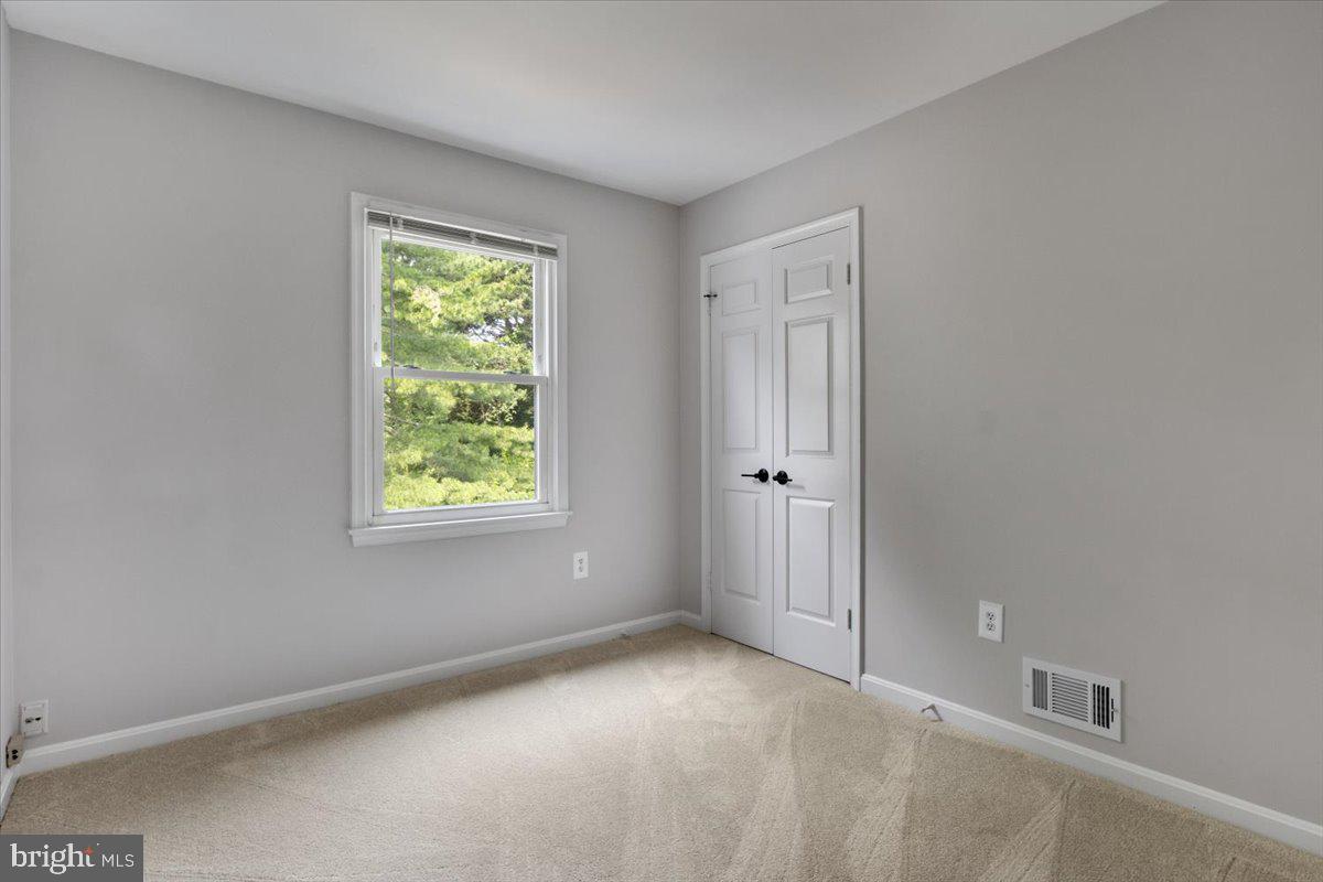 4504 SAWGRASS CT, ALEXANDRIA, Virginia 22312, 3 Bedrooms Bedrooms, ,2 BathroomsBathrooms,Residential,For sale,4504 SAWGRASS CT,VAFX2240826 MLS # VAFX2240826