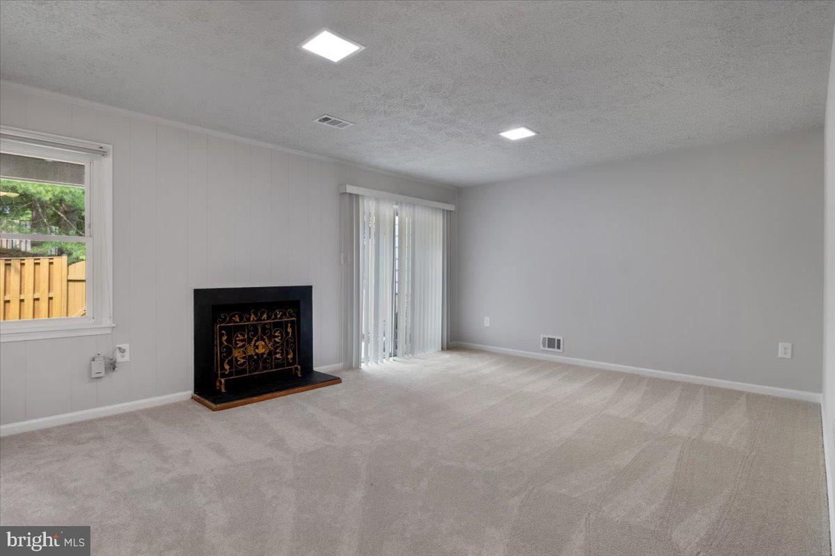 4504 SAWGRASS CT, ALEXANDRIA, Virginia 22312, 3 Bedrooms Bedrooms, ,2 BathroomsBathrooms,Residential,For sale,4504 SAWGRASS CT,VAFX2240826 MLS # VAFX2240826