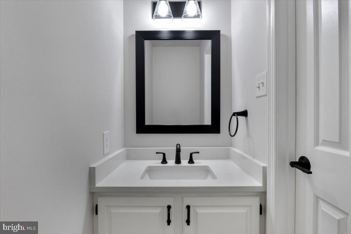 4504 SAWGRASS CT, ALEXANDRIA, Virginia 22312, 3 Bedrooms Bedrooms, ,2 BathroomsBathrooms,Residential,For sale,4504 SAWGRASS CT,VAFX2240826 MLS # VAFX2240826