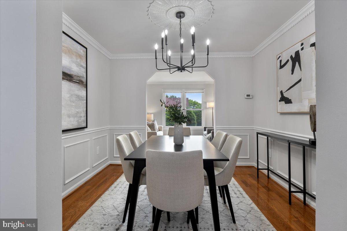 4504 SAWGRASS CT, ALEXANDRIA, Virginia 22312, 3 Bedrooms Bedrooms, ,2 BathroomsBathrooms,Residential,For sale,4504 SAWGRASS CT,VAFX2240826 MLS # VAFX2240826