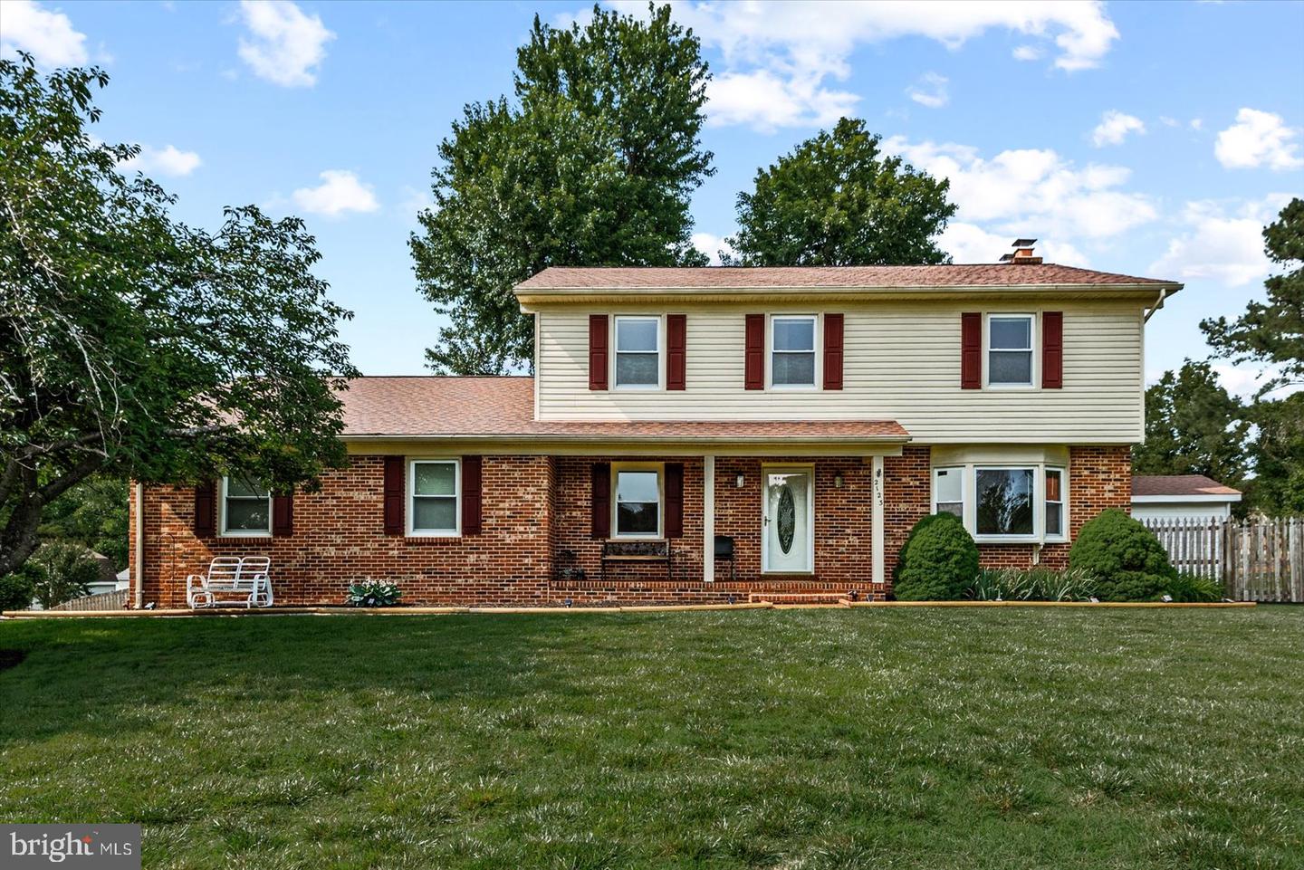 2123 MATTHEW LN, FREDERICKSBURG, Virginia 22405, 5 Bedrooms Bedrooms, ,2 BathroomsBathrooms,Residential,For sale,2123 MATTHEW LN,VAST2038944 MLS # VAST2038944