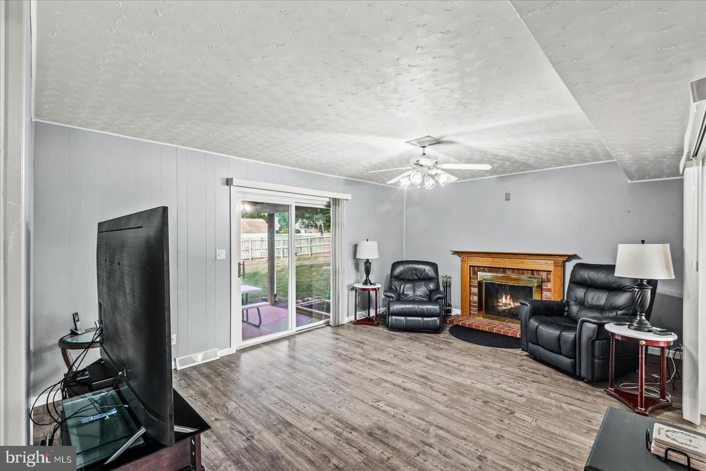 2123 MATTHEW LN, FREDERICKSBURG, Virginia 22405, 5 Bedrooms Bedrooms, ,2 BathroomsBathrooms,Residential,For sale,2123 MATTHEW LN,VAST2038944 MLS # VAST2038944