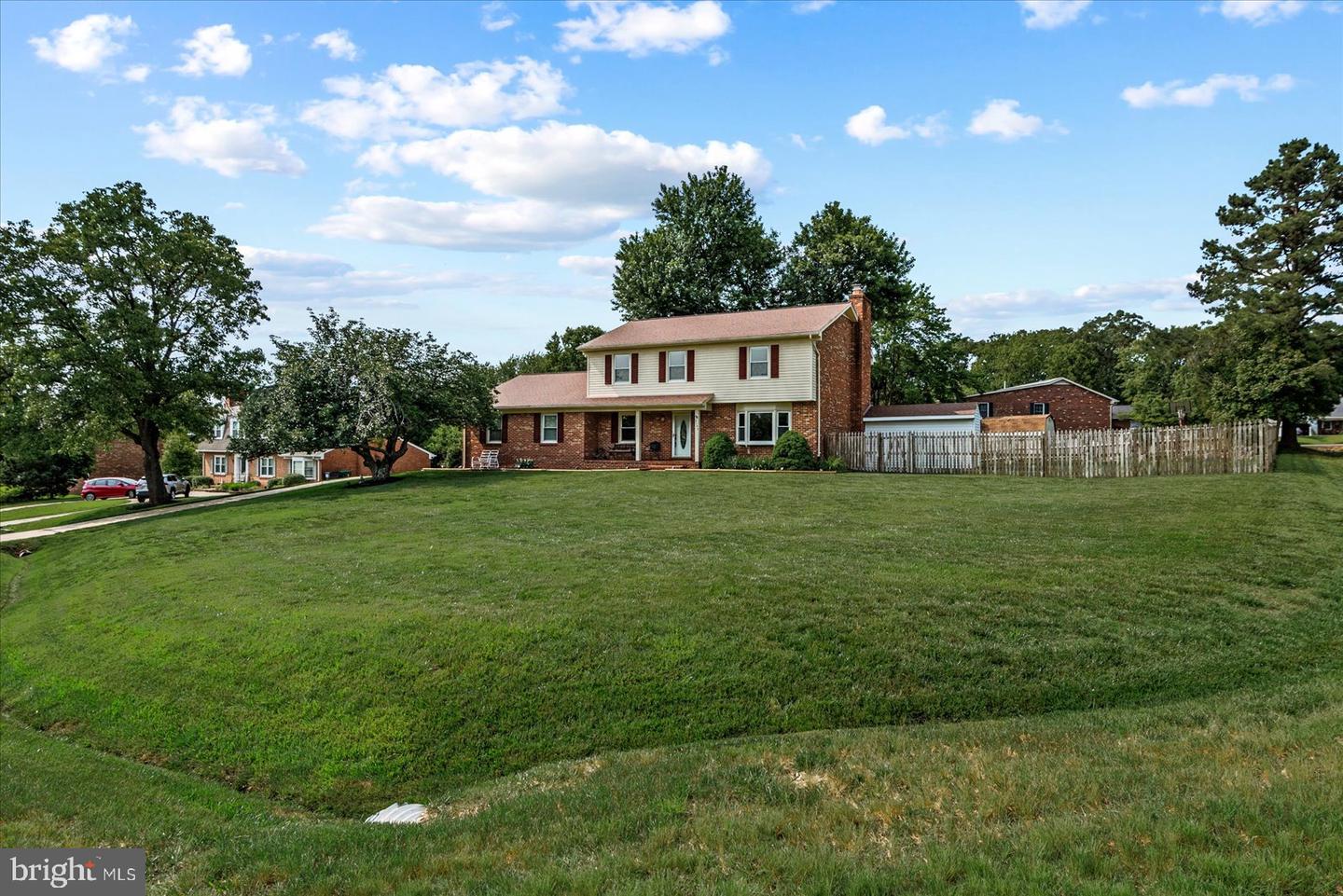 2123 MATTHEW LN, FREDERICKSBURG, Virginia 22405, 5 Bedrooms Bedrooms, ,2 BathroomsBathrooms,Residential,For sale,2123 MATTHEW LN,VAST2038944 MLS # VAST2038944