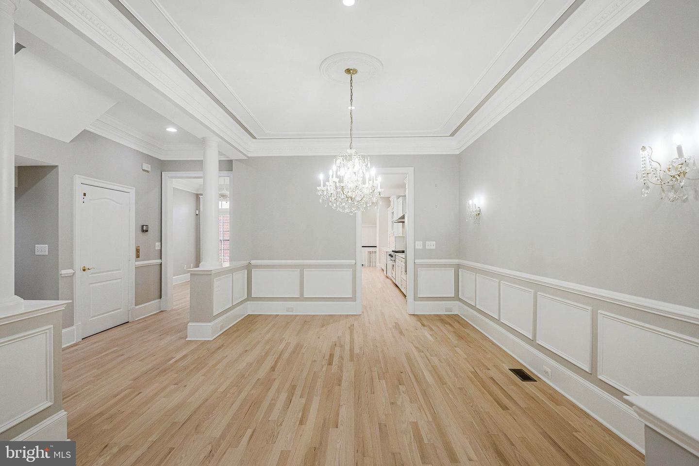 1473 EVANS FARM DR, MCLEAN, Virginia 22101, 5 Bedrooms Bedrooms, ,4 BathroomsBathrooms,Residential,For sale,1473 EVANS FARM DR,VAFX2241996 MLS # VAFX2241996