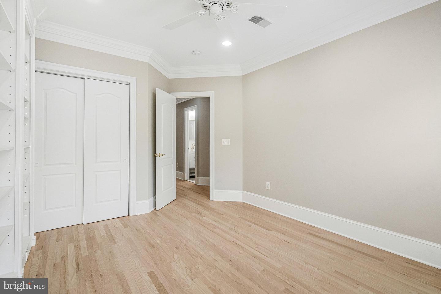 1473 EVANS FARM DR, MCLEAN, Virginia 22101, 5 Bedrooms Bedrooms, ,4 BathroomsBathrooms,Residential,For sale,1473 EVANS FARM DR,VAFX2241996 MLS # VAFX2241996